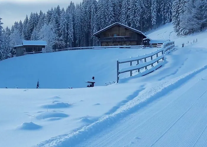 בית נופש Ado's Haus נידראו