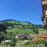 Dom wakacyjny Ado's Haus *