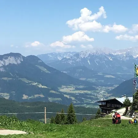 Feriehus Ado's Haus Niederau